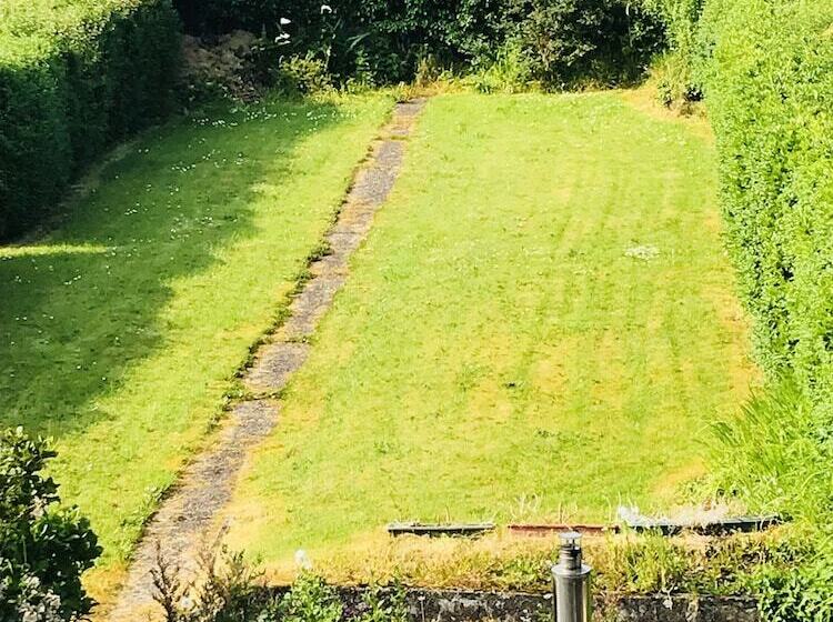 Номер Economy, The Waterfront