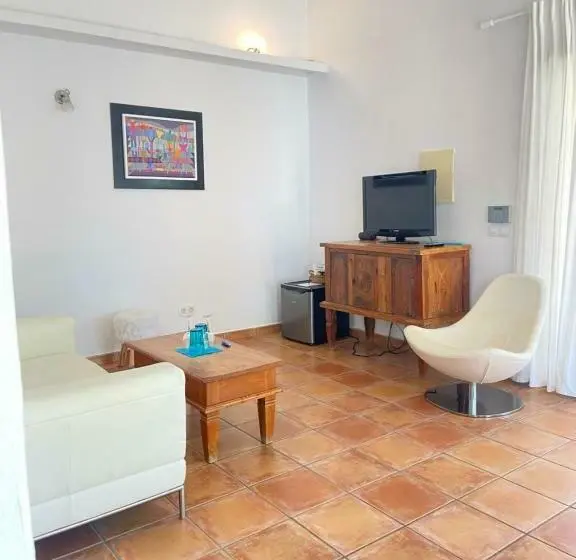 Suite with Pool, Finca Amapola Agrotourismus