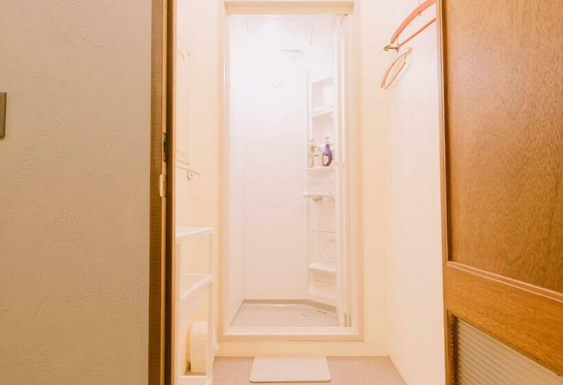 Economy Triple Room, Guesthouse Hitoyado