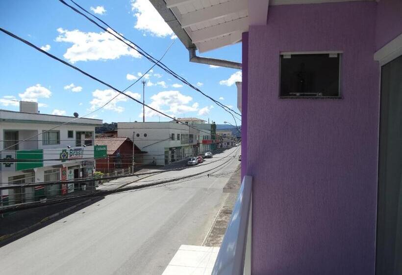 חדר דלוקס עם מרפסת, Pousada Central