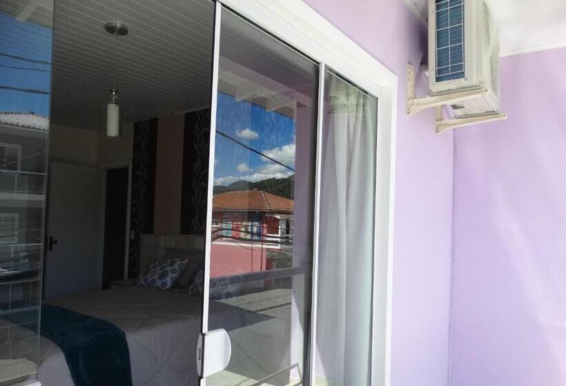 חדר דלוקס עם מרפסת, Pousada Central