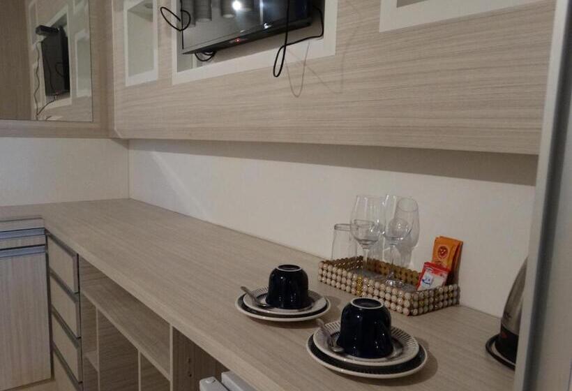 חדר דלוקס נוף לעיר, Pousada Central