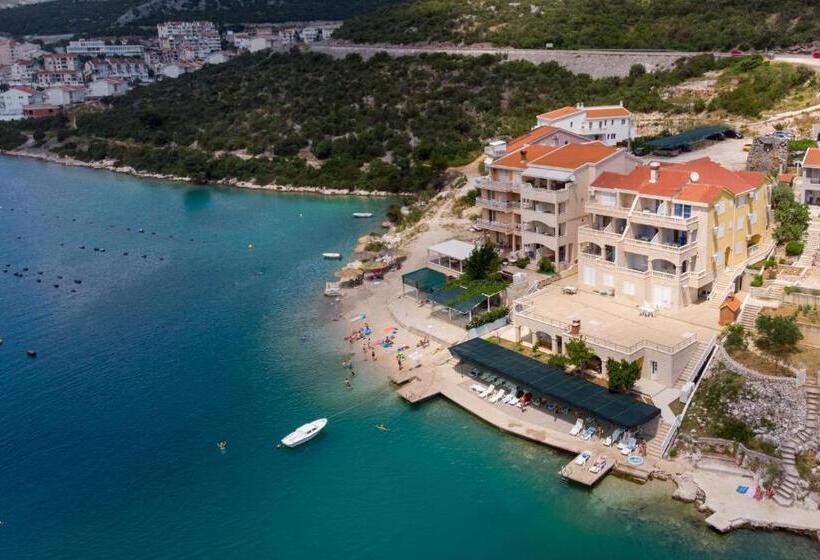 آپارتمان 1 خوابه با چشمانداز دریا, Villa Jazina Pavlović