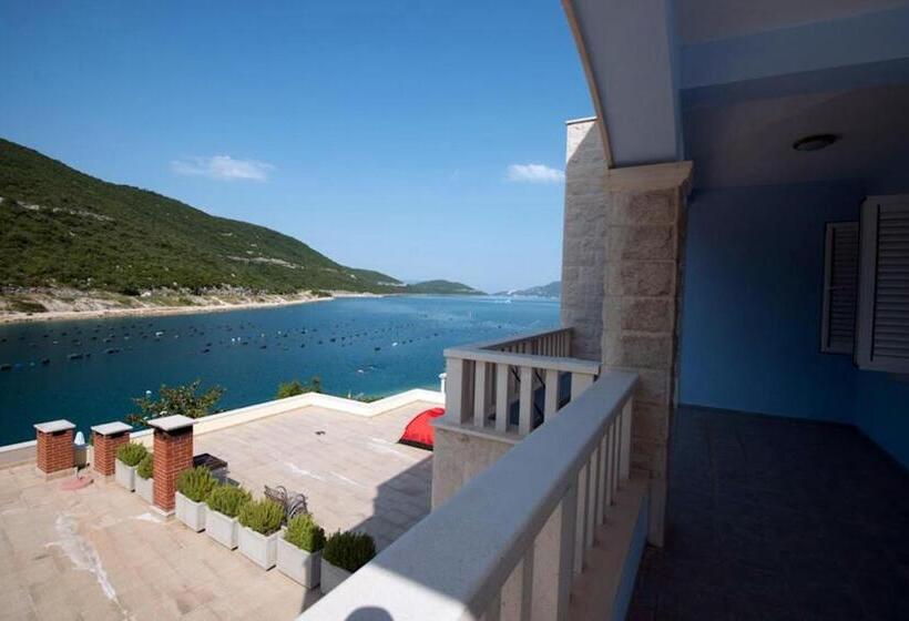 آپارتمان 1 خوابه با چشمانداز دریا, Villa Jazina Pavlović