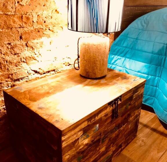 デラックスルーム, Barbara’s Rooms