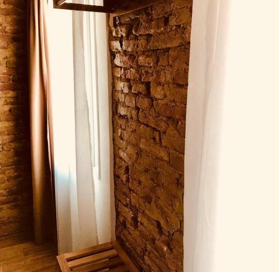 デラックストリプルルーム, Barbara’s Rooms