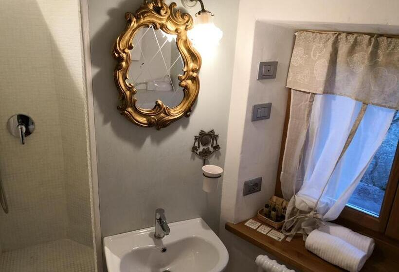 اتاق اکونومی, Torrione Trento