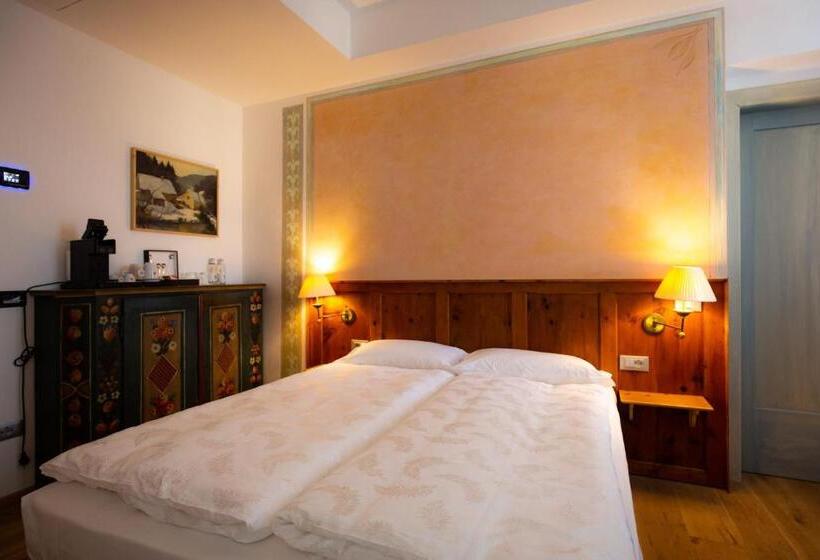 اتاق استاندارد, Torrione Trento