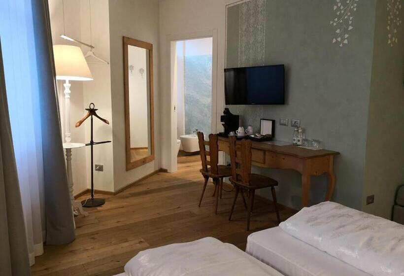 اتاق استاندارد, Torrione Trento