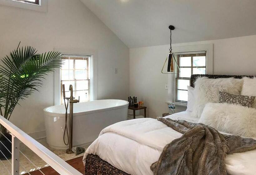 Deluxe Suite King Bed, Casablanca