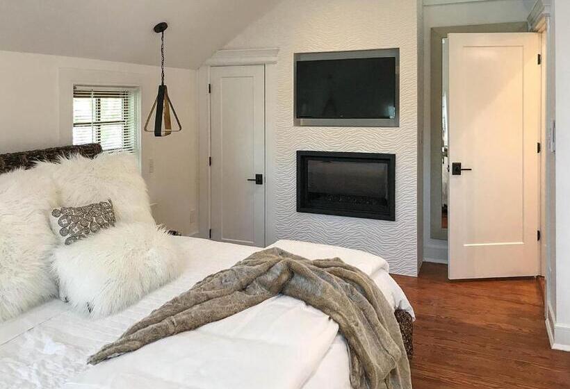 Deluxe Suite King Bed, Casablanca