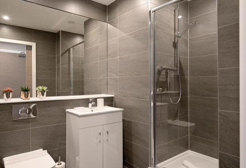 דירת חדר סופריור, Nelson Mandela Place Apartments