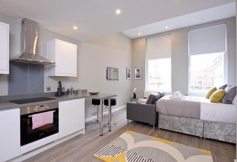 חדר סטודיו סטנדרד, Nelson Mandela Place Apartments