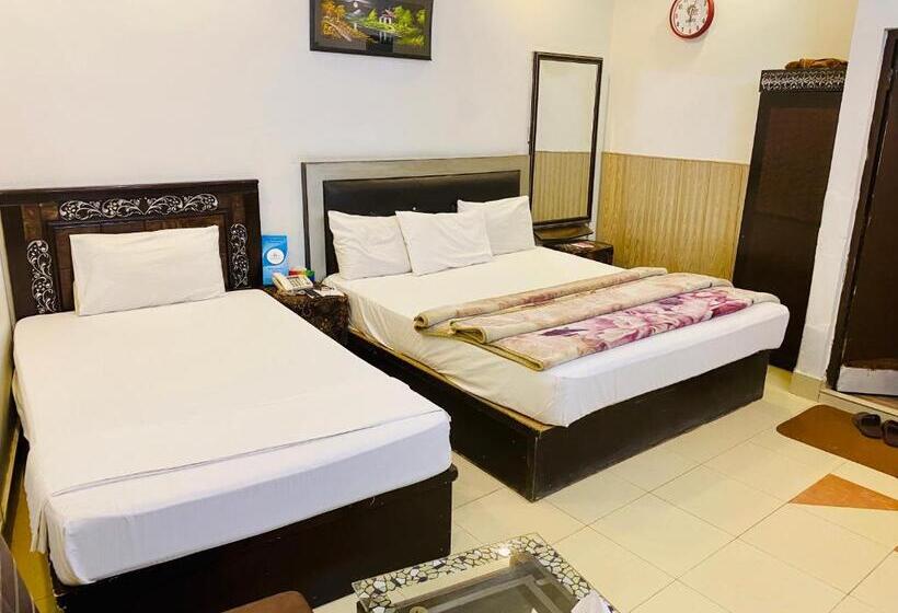 اتاق استاندارد چهار تخته, Mehran Multan