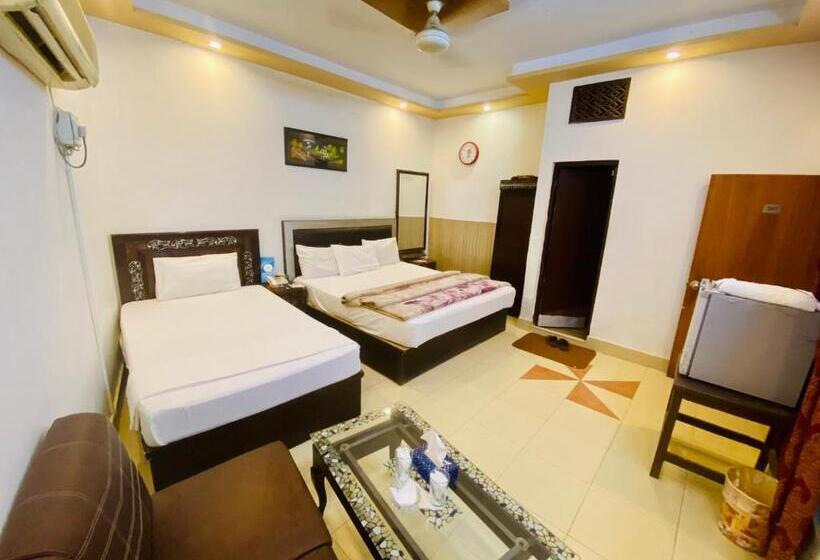 اتاق استاندارد چهار تخته, Mehran Multan