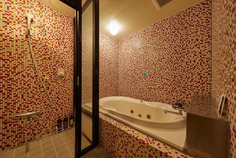 이코노미 룸, Coco Club Azumino