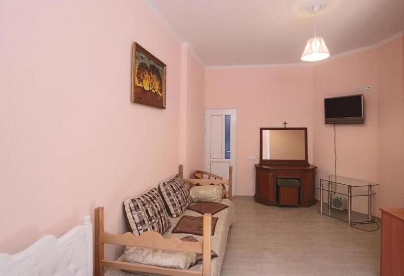 스탠다드 트리플 룸, Garnim Guest House