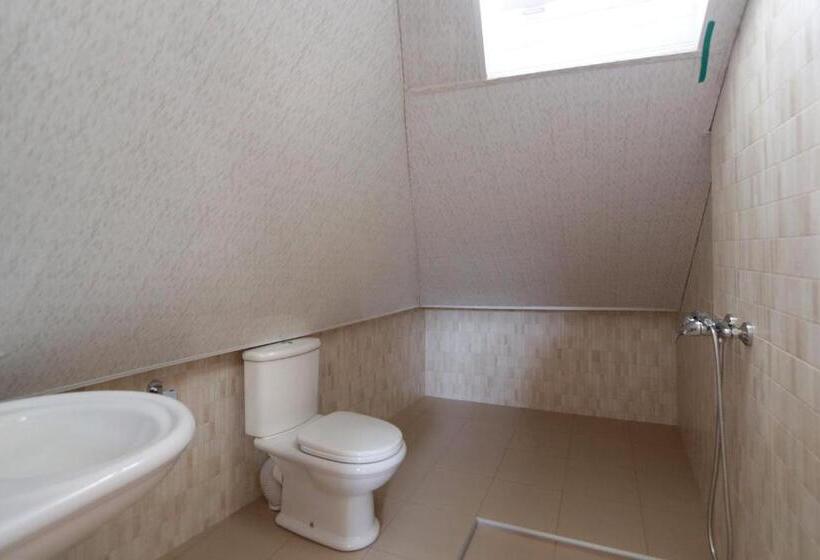 اتاق لوکس, Garnim Guest House