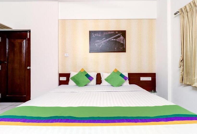 Quarto Deluxe, Treebo Saga Apartment