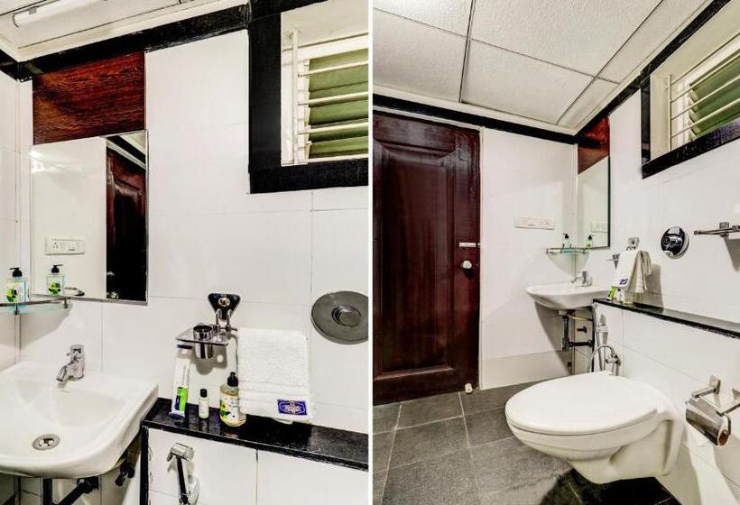 Quarto Superior, Treebo Saga Apartment