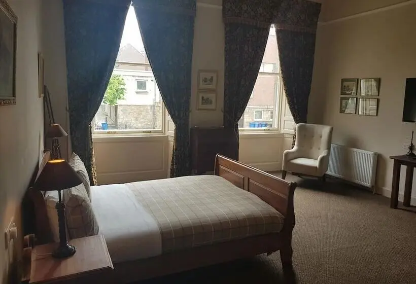 デラックスルーム, Burntisland House
