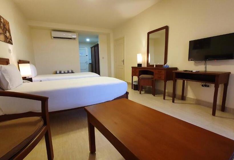 اتاق استاندارد با چشم‌انداز دریا, Fanar