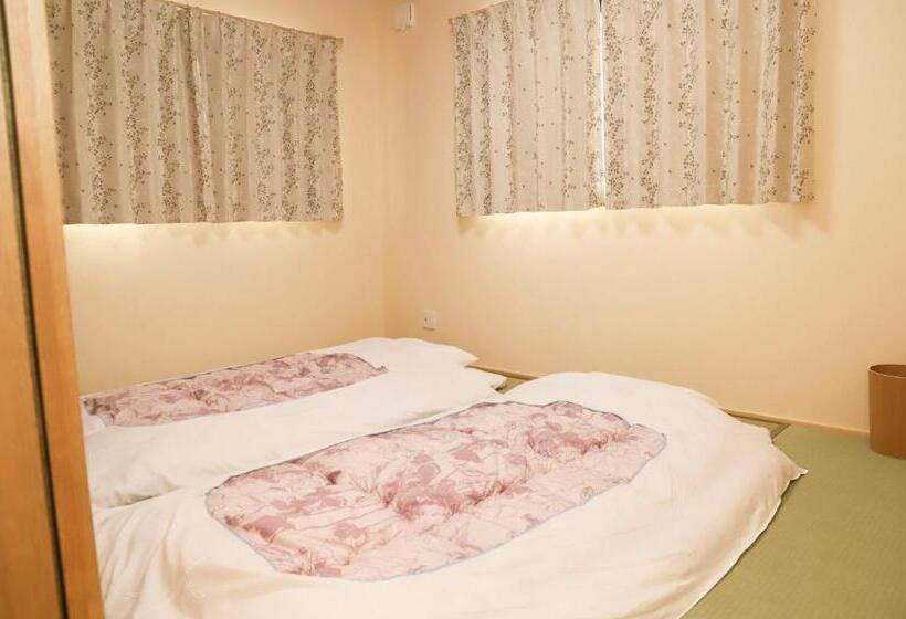 اتاق عادی, Guest House En