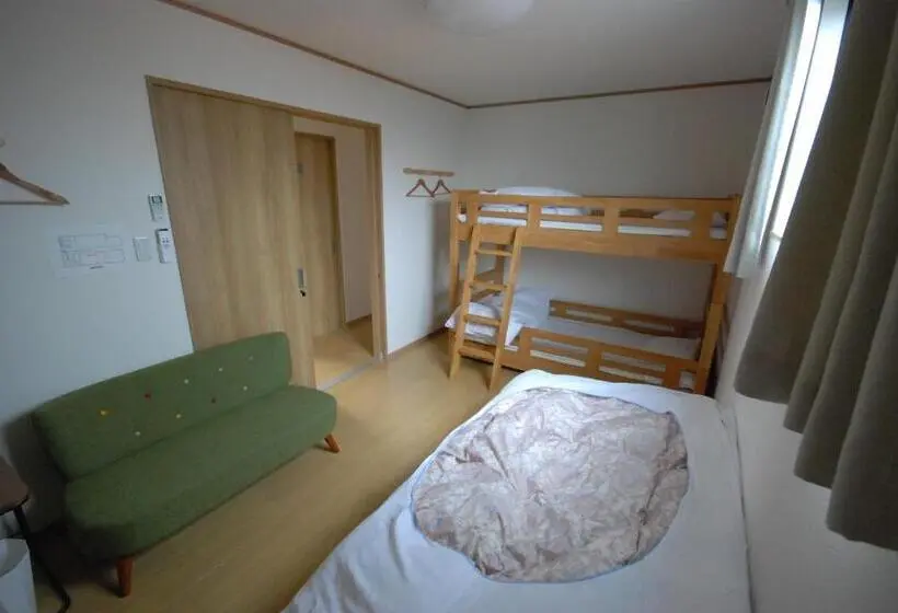 エコノミートリプルルーム, Guest House En