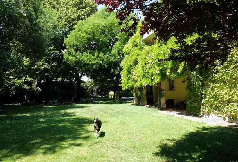 חדר סטנדרט עם מיטת קינג, B&b Villa Dei Calchi   Suite Room Di Charme