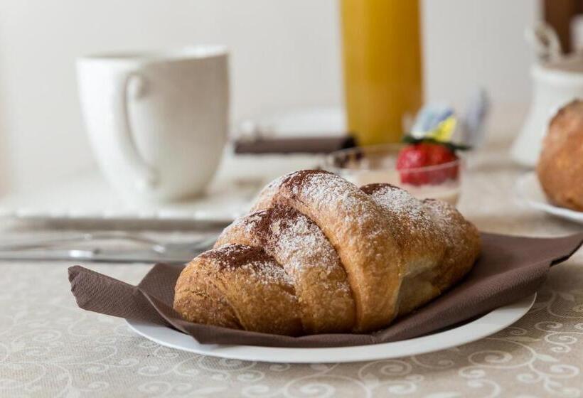 高级套房, Torres Suite