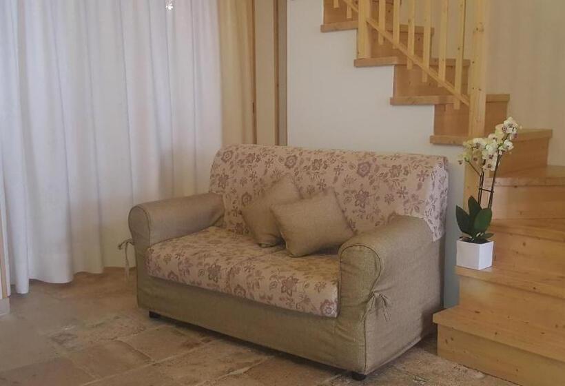 高级套房, Torres Suite