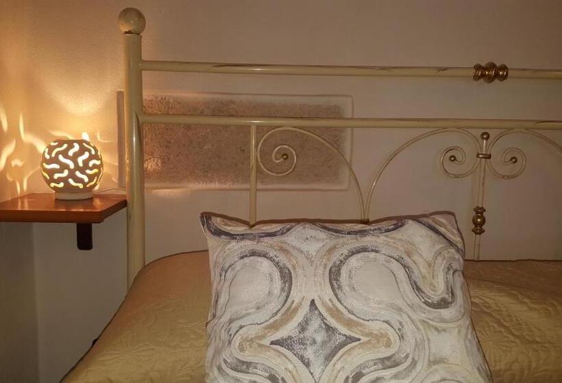 高级套房, Torres Suite