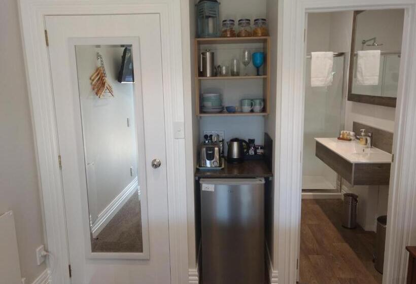 חדר סטנדרט עם מיטת קווין, Two Rivers Ohakune