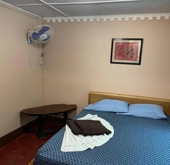 اتاق استاندارد, Pura Vida Hostel