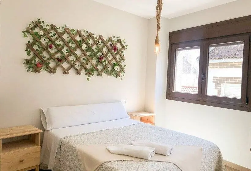 Standard Neljän Hengen Huone, Villa Galicia