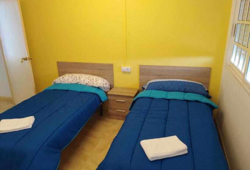 ルームシェアのワンベッド, A Taberna De Vento