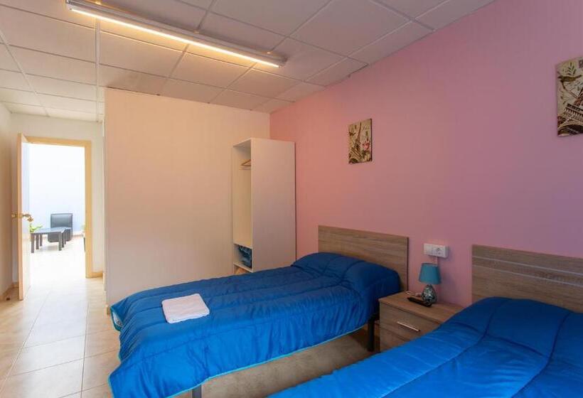 スタンダードルーム, A Taberna De Vento