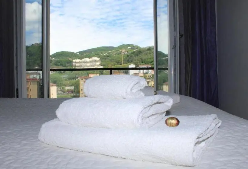 اتاق استاندارد چهار تخته, Apartment In Salerno Parco