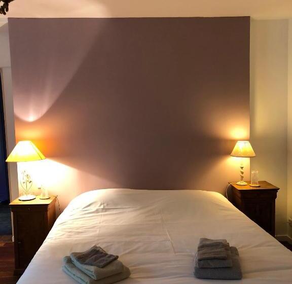 スタンダード4人部屋, La Basse Cour