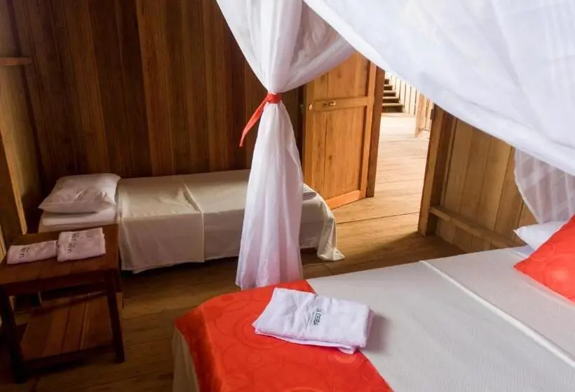 اتاق استاندارد چهار تخته, La Ceiba, Amazonas