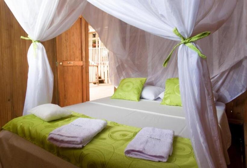 غرفة قياسية, La Ceiba, Amazonas