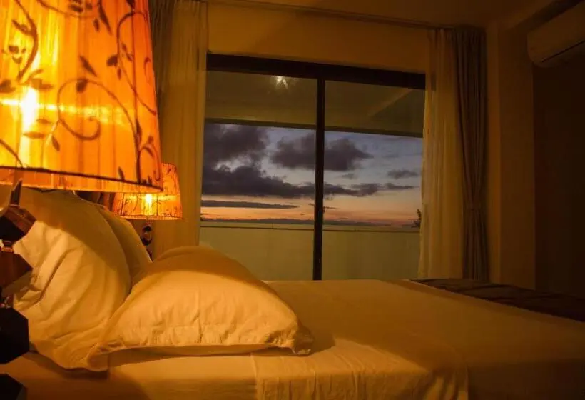 آپارتمان 1 خوابه, The Streamliner Hotel Apartment