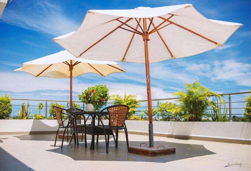 آپارتمان 1 خوابه, The Streamliner Hotel Apartment