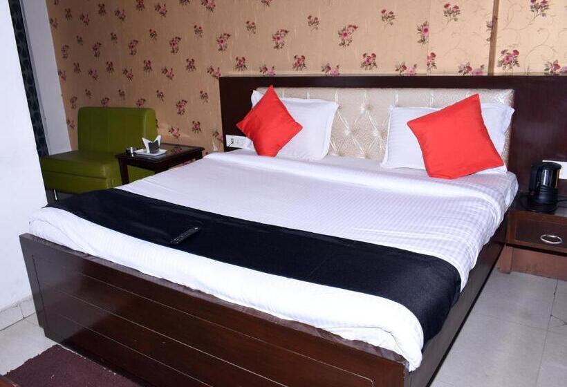 Pokój Deluxe, Flora Inn