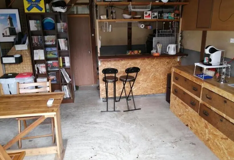 ファミリーステューディオ, Kaeru Guest House