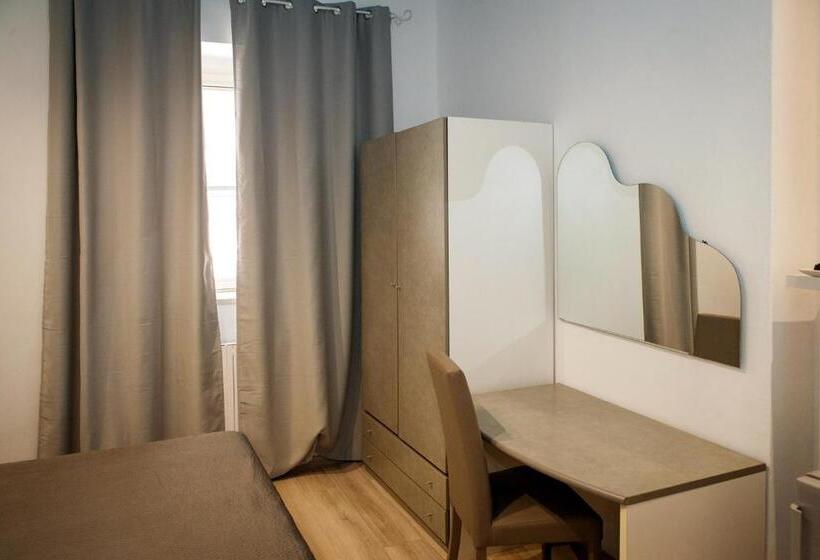 اتاق استاندارد, B&b La Pineta