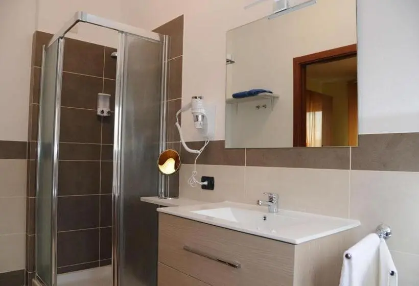 スタンダードルーム, Color House Malpensa B&b