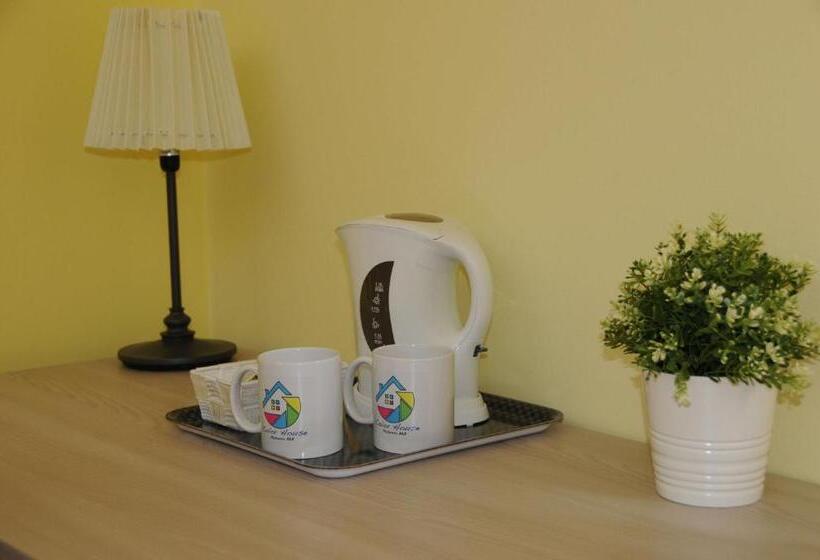 Номер Стандарт, Color House Malpensa B&b
