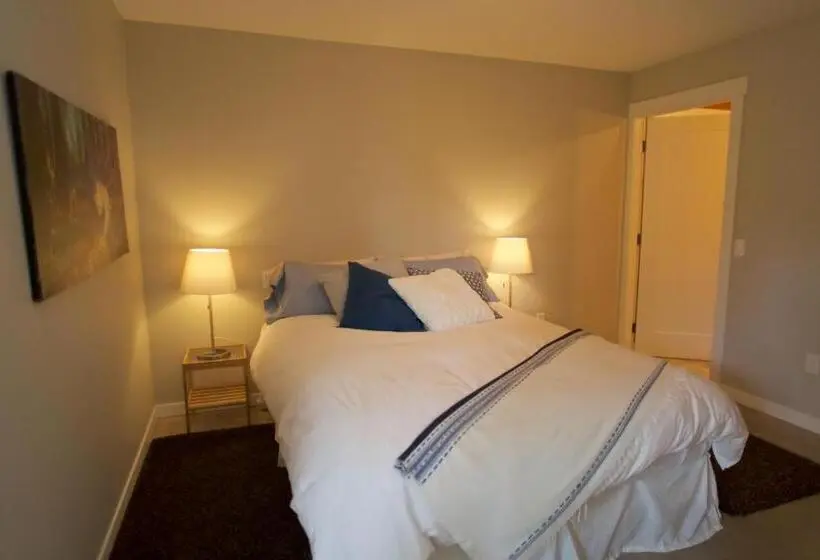 １ベッドルームアパートメント, Halfmoon Haven Beach Cottage Or Oceanview Suite