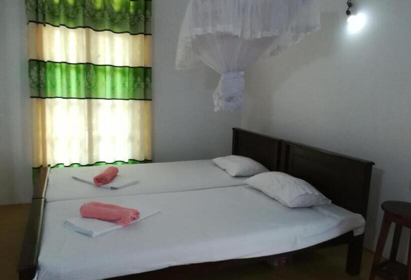 Habitació Estàndard amb Balconada, Sandara